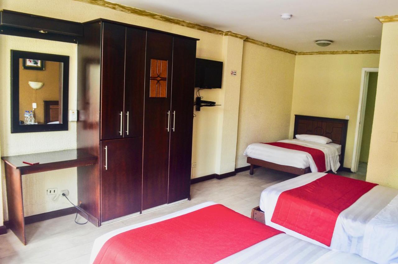 Hotel Imperial Ambato Ngoại thất bức ảnh