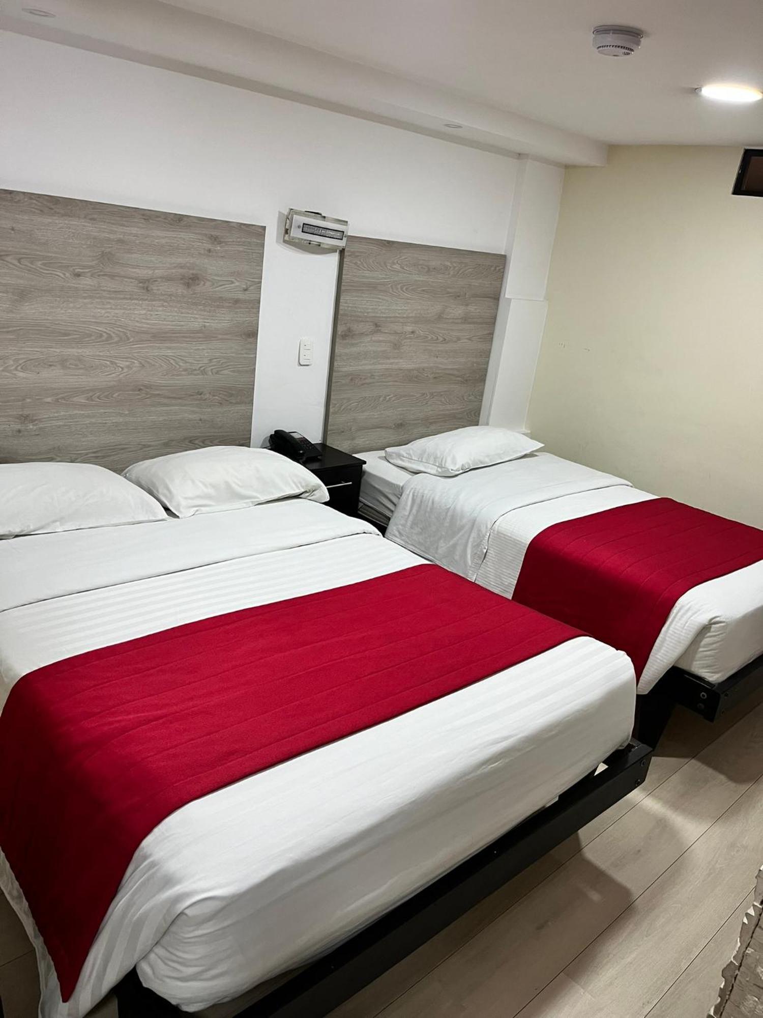 Hotel Imperial Ambato Ngoại thất bức ảnh
