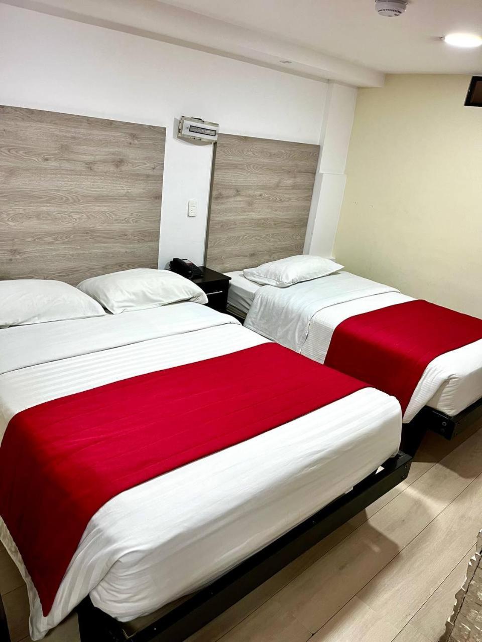 Hotel Imperial Ambato Ngoại thất bức ảnh